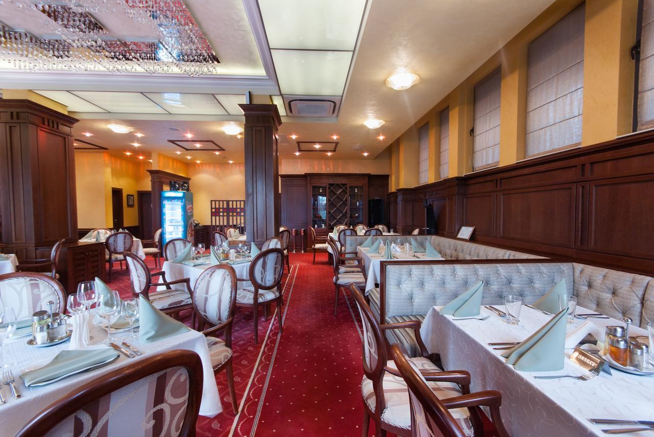 Chiirite Hotel
